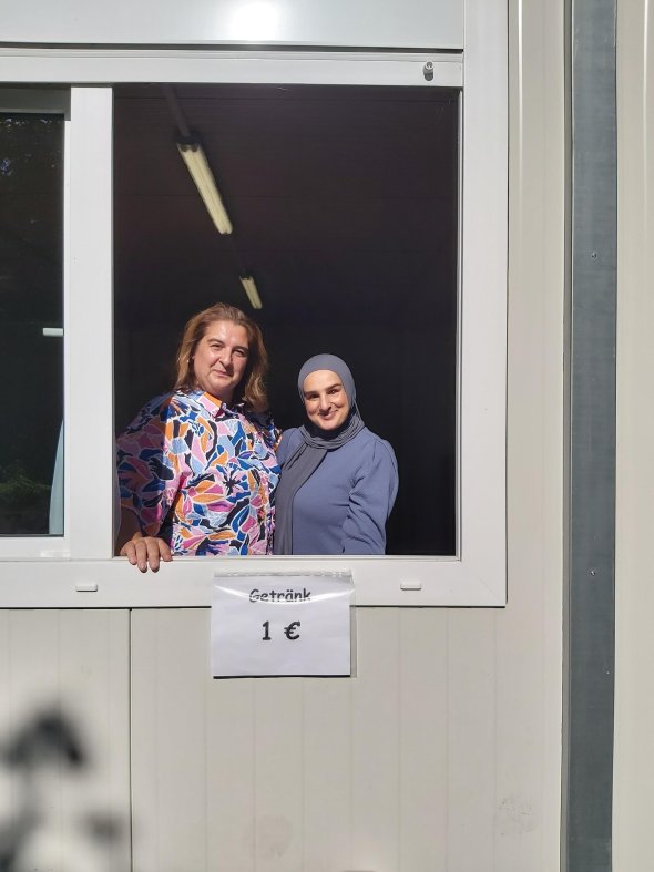Link öffnet seitenüberlagerndes Dialog-Fenster