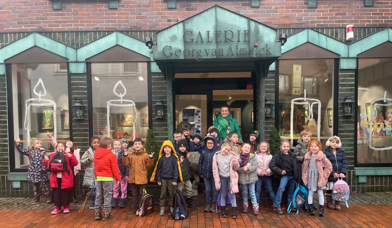 La classe davanti alla galleria